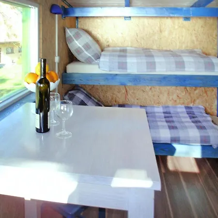 In With Private Beach, Cleaning Included *